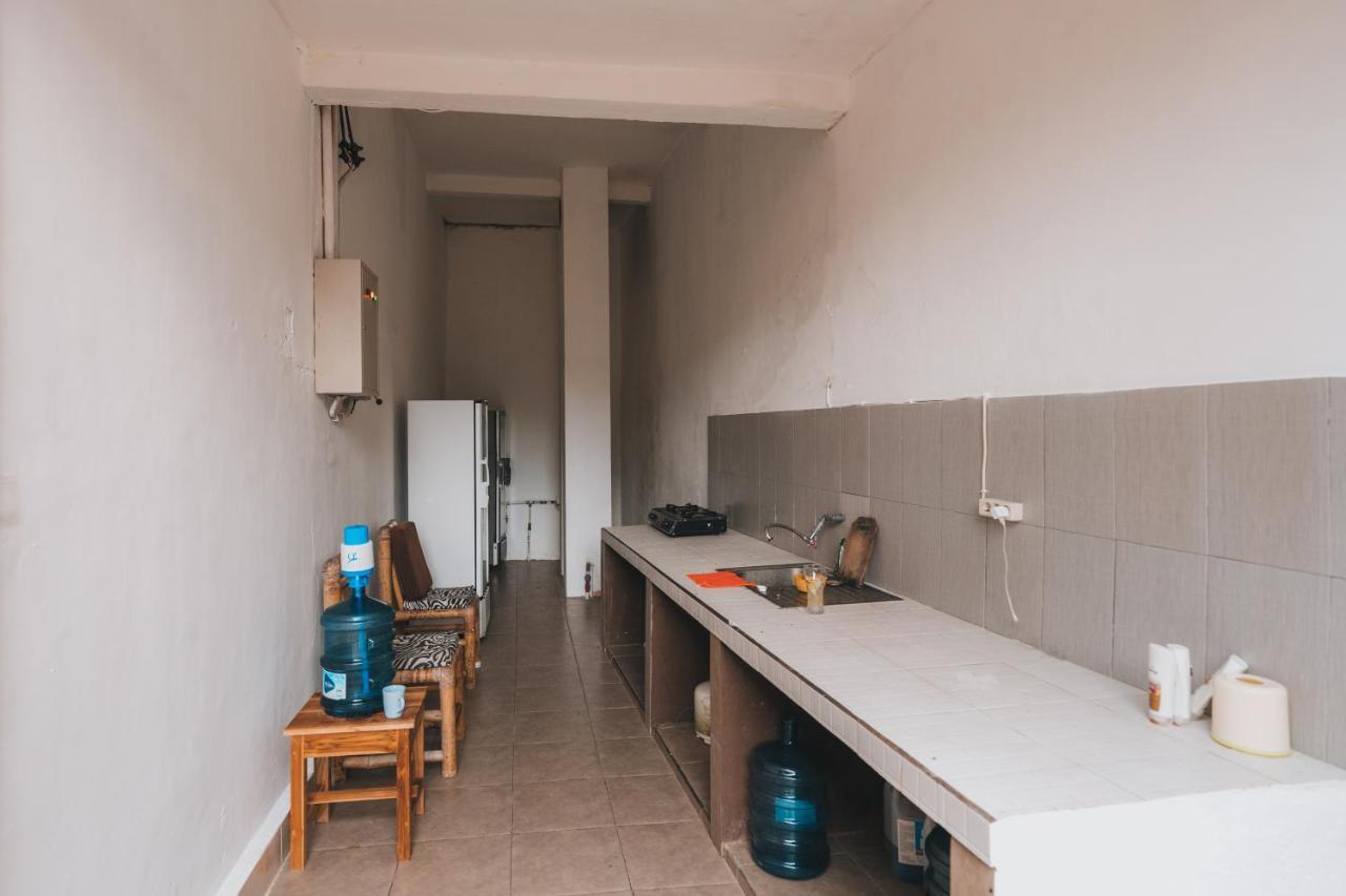 Mong Bungalows Kuta  ภายนอก รูปภาพ