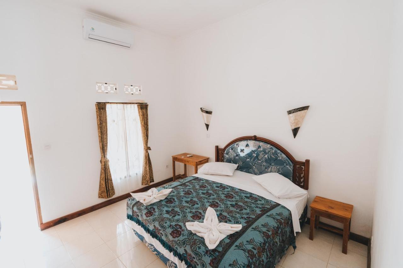 Mong Bungalows Kuta  ภายนอก รูปภาพ
