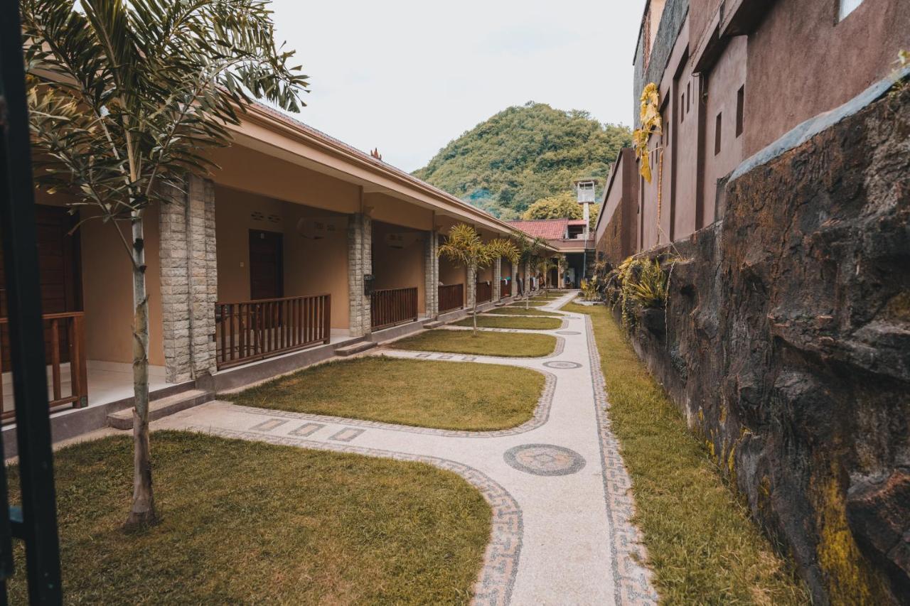 Mong Bungalows Kuta  ภายนอก รูปภาพ